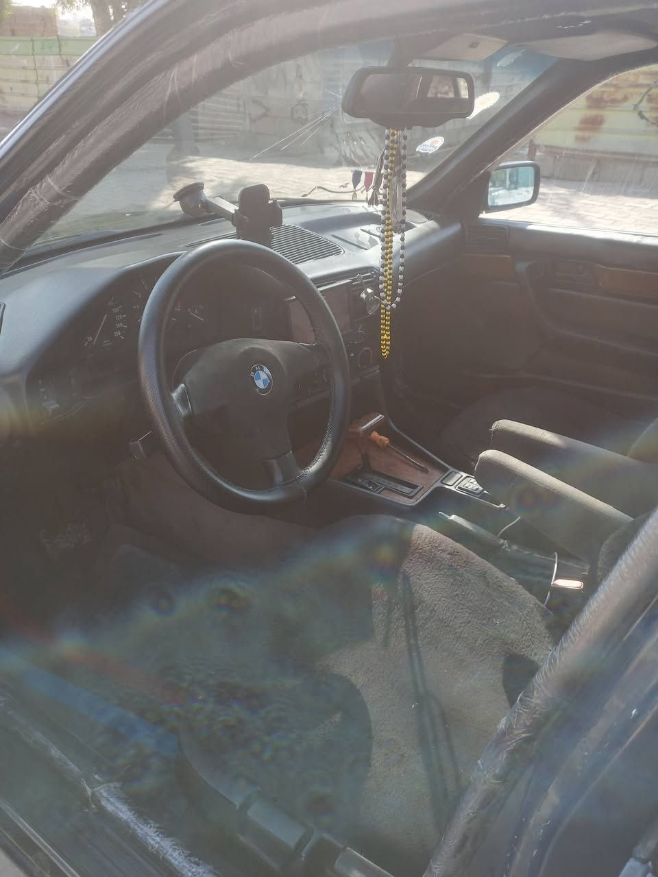 البيع بيم 525 مكينة كير جديد حداديه جديد موديل 1988 السياره مال جناي بسمي شرط اتحول مكاني كركوك حي العسكري اسعر52 ابي مجال حك الجيه مامتوجد على الفيس ***********
