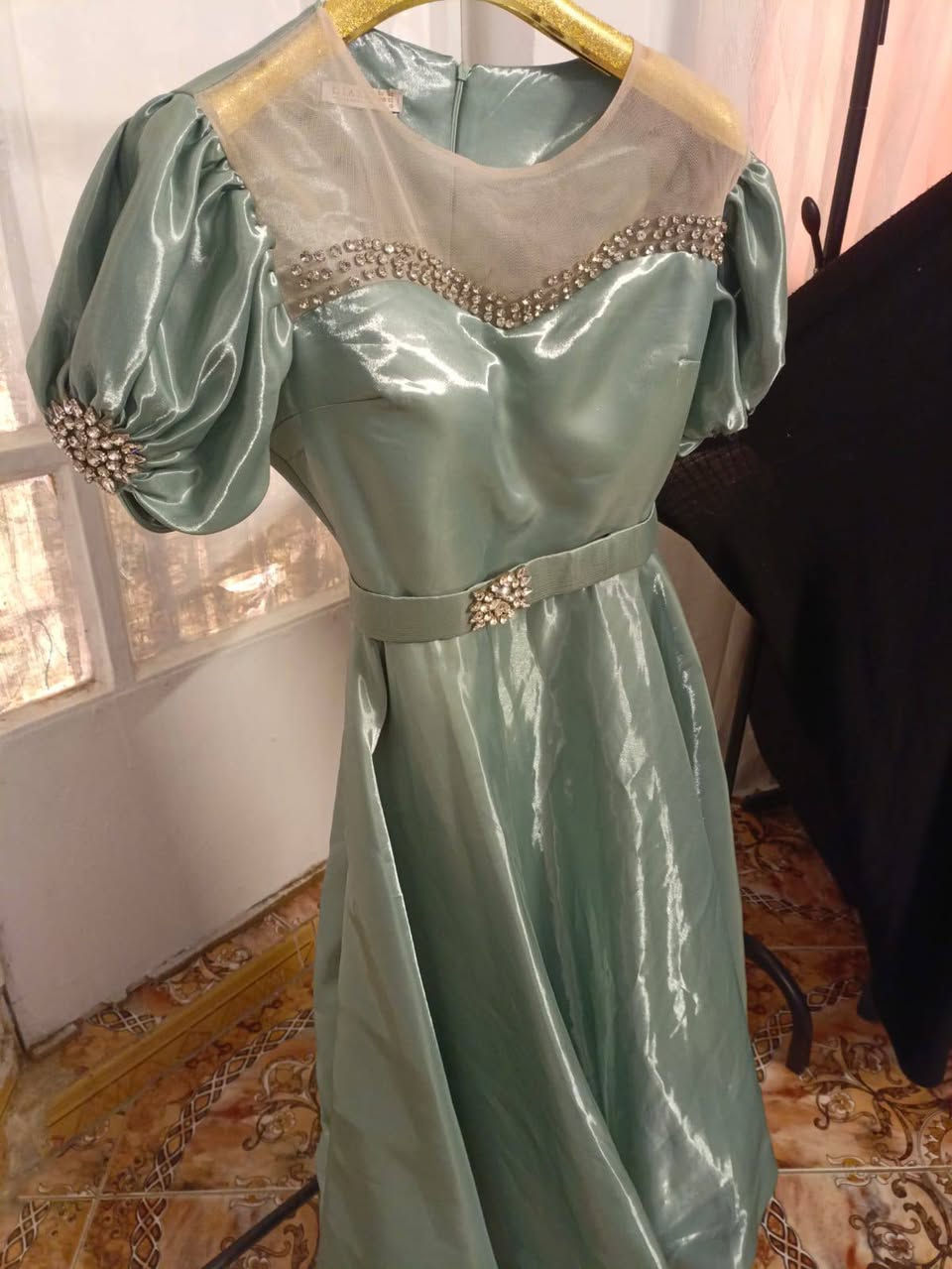 فساتين ملبوسه مره وحده فقط ساعتين فضي ثقيل جدا شيك يدوي ١٥٠ الف وبي مجال ثاني ستن يجنن ستن مالته اريده ٨٠ الف وبي مجال قليل عنوان بغداد توصيل متوفر


**إذا كنت صاحب هذا الإعلان وتريد حذفه لأي سبب، رجاءا أرسل رسالة إلى الدعم الفني**