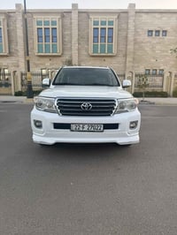 لاندكروز • ٢٠١٣ • شرط فحص