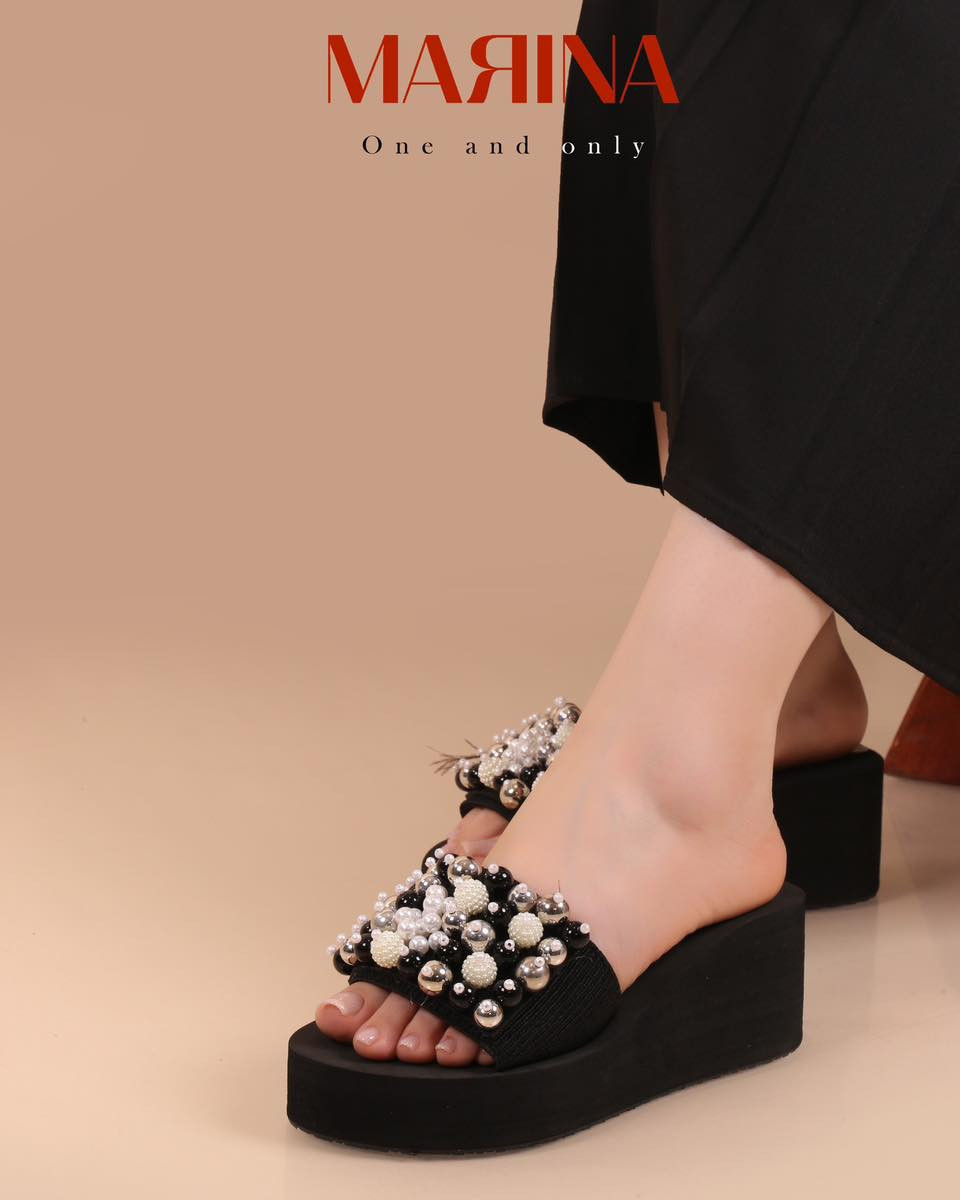 ⁨ ⁨ ⁨ ⁨ كولكشن الصيف☀️من MARINA 
سابوا  يجمع بين الأناقة والراحة… 
Size:-37-38-39-40-41
متوفر في جميع فروعنا
🚚 توصيل بغداد وجميع المحافظات
كلفة التوصيل: 5000
للطلب والاستفسار: *********** 📞
اختاري القطع من MARINA⁩
