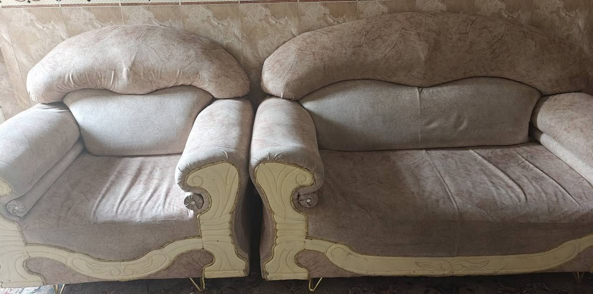 🔺للبيع🔺
تخم مستخدم تكمه خشب ثقيل تسع مقاعد مع طبله دائريه كبيره لون بيجي فاتح توصيل داخل نعمانيه فقط مجاني ضمان البيع ضمان الفحص الي يحب ياخذه يتفضل خاص النعمانية, واسط


**إذا كنت صاحب هذا الإعلان وتريد حذفه لأي سبب، رجاءا أرسل رسالة إلى الدعم الفني**