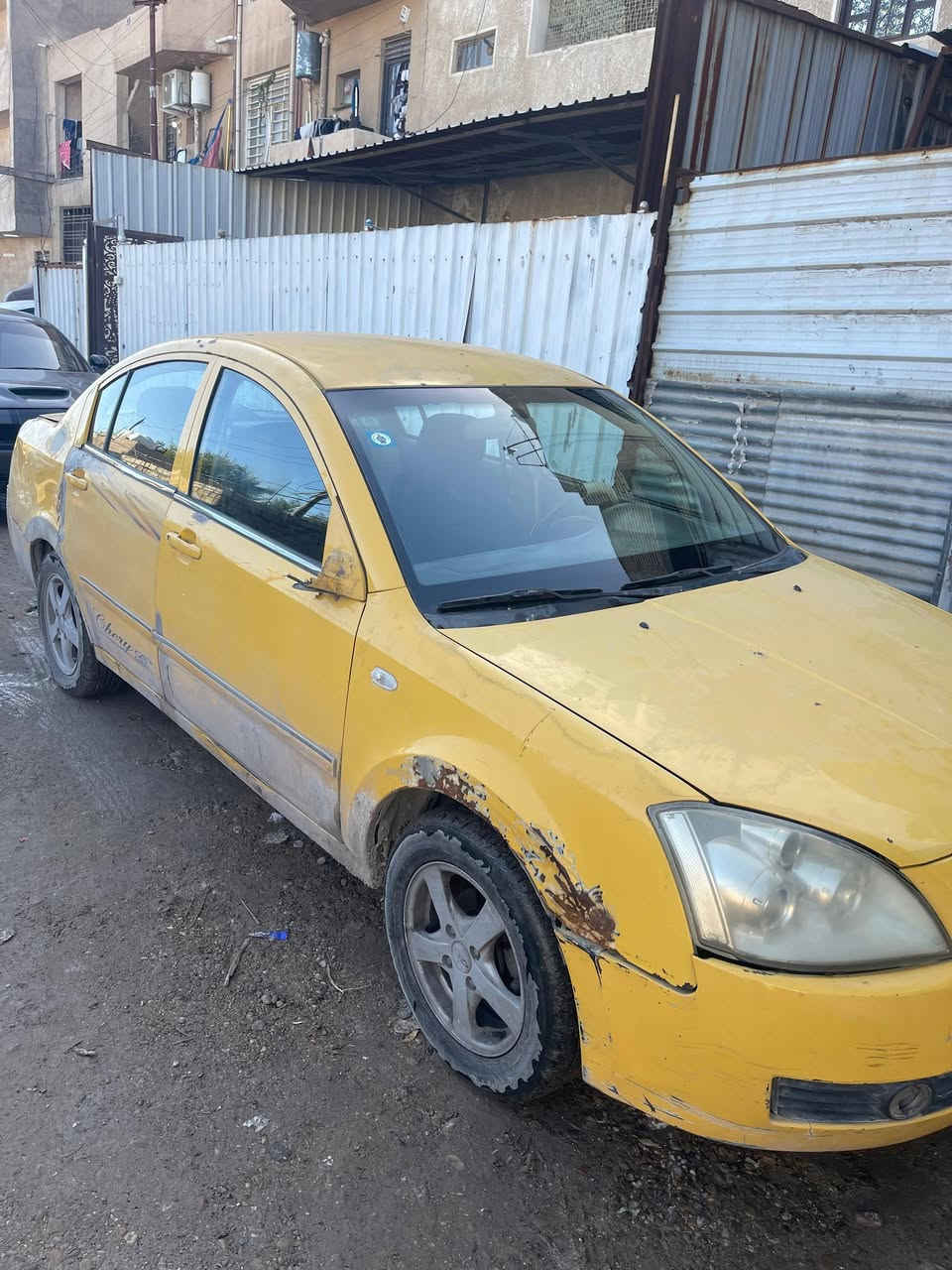 للبيع شيري اي فايف موديل 2011 رقم بغداد الدولي محرك كورلا كير أوتوماتيكي السياره بدون صبغ بيه فقط طخات بدون تصليح سنويه مجدده لل 2028 مصفره هيئة وغرامات مكان السياره بغداد السعر 30 ورقه وبيه مجال بسيط للاتصال *********** بي واتساب اتصل وبيك خير وتدلل
