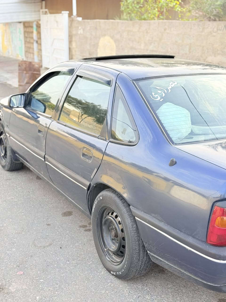 وبل فكترا🦋

 للبيع.فقط فقط 🫡

موديل 91👍

فتحه بل سقف🤭

مواصفات GL

السياره حلوه وكاعده اي نقص ما بيها

شرط التحويل 

تايرات جدد🛞

باتري جديد 🚘

السياره معمره بل مليم 👽

صبغ عام جمالي بدون ضرر❣️

رقم بغداد مشروع وطني 

كير محرك بل شرط

محرك 20

كير وتو🚗 

سنويه جديد لل ٢٩ 

بطاقه بانزين ما بيها 

السعر (40)بي مجال للطيبين 

للستفسار على رقم 

***********

غير متواجد عل فيس🌍
