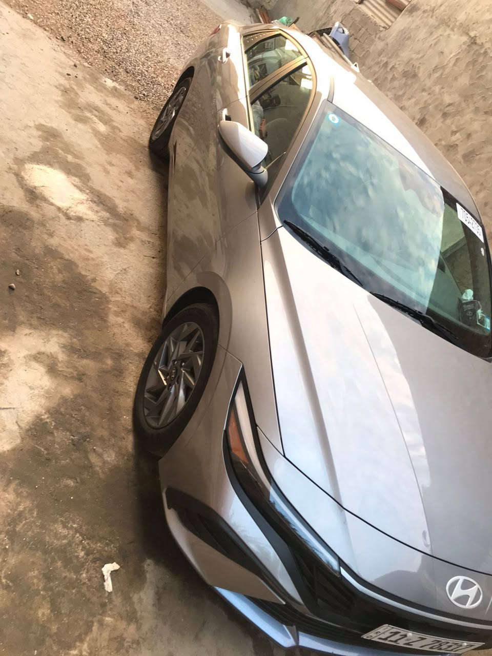 الانترا موديل 2024 نص فول سياره جديده بدون صبغ ولا تبديل كفاله عامه فقط مبدل لحيه دعامه الخلفيه السياره بأسمي تحويل ثاني يوم السياره بصمه تحكم ستيرن وكلشي موضح بالصور
مكان بغداد الدوره 
للتواصل الاتصال ***********
