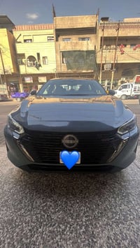 نيسان سنترا 2024 SR  توكلار بلادي من امريكا حادثها بس بنيد مبدل ومصبوغ...