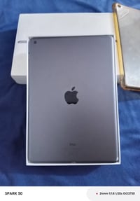 للبيع iPad 9 (الجيل التاسع) 64GB Wi-Fi 💾 السعة: 64GB 📶 Wi-Fi ⚡ المعالج...