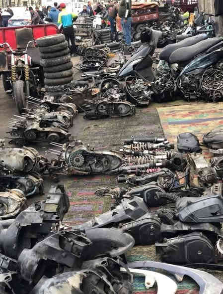 شتريد موجود تفصيخ الكفاح الثانيه 
اتريد تورنه نطلعلك سن موجود 
تفصيخ ماكس 
تفصيح يوماها 
تفصيخ بطه 
تفصيخ اي دراجه تعجبك موجود 
تفصيخ اف اس موجود 
تريد تصفير الكلجات هم نصفرهن 
قطع غيار يابان موجود 
تصليح شرد الضمان 
نضرب كراين كورات فقط اتريد ونرتبلك الكور وتنضف مووجود
عندك شرك وصخه نضفه الك 
اي دراجه وبخدمتكم اخوك مصطفى 
العنوان شارع الماطور مقابل حمزه السوري مجاور جامع لامام علي محل اسمه خدمات يومها ***********
