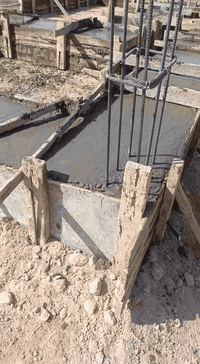 عرصه 150متر واجه 5نزال 30خلف مشروع الماء قريب ع الشارع تبعد 200متربيهه بتلو شغل درجه اوله ***********
