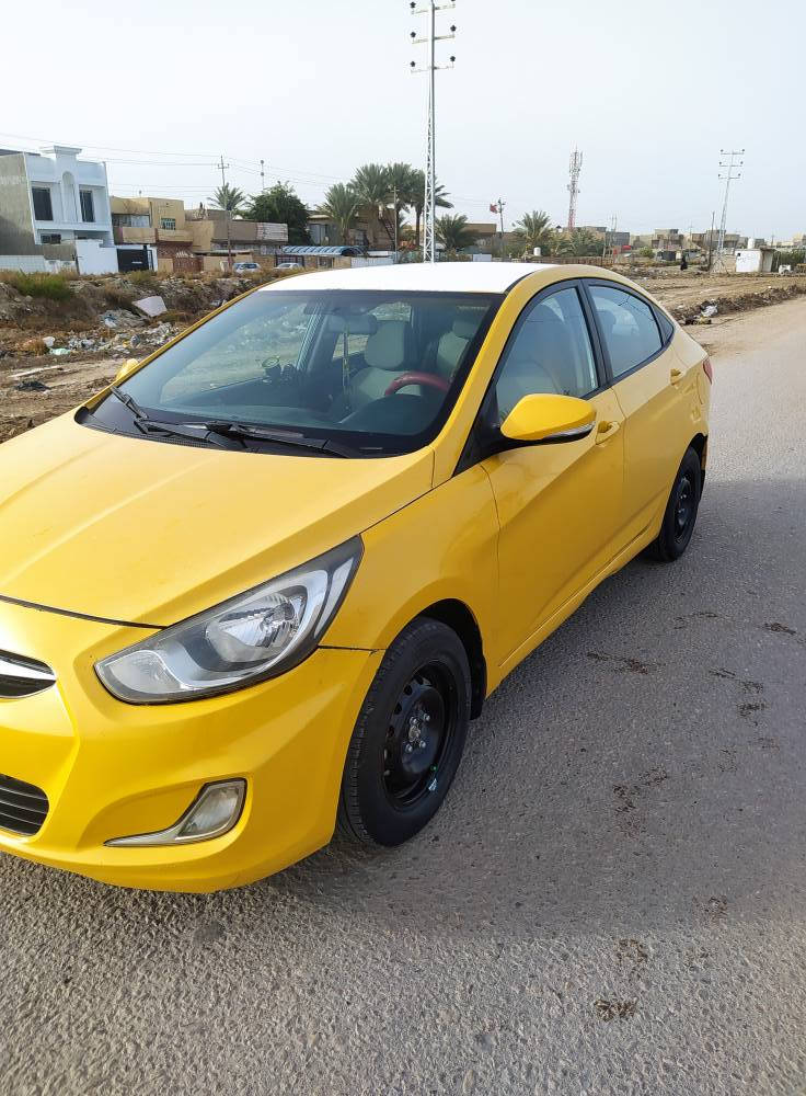 اكسنت موديل 12 خليجي رقم بغداد سنويه جديده بسمي سياره نضيفه لا ضربه ولا تبديل شرط ولا قطعه مبدله صبغه جديد حت معجون مابيه هواي مكان لو مكانين بدون دواخل وحادث شرط مكينه دوش مكينه كير حدادي تبريد تدفئه خير من الله سياره جاهز هاي كل تفاصيله سعر 79 مكان حله شراي اتصل وخادم *********** حلة, بابل
