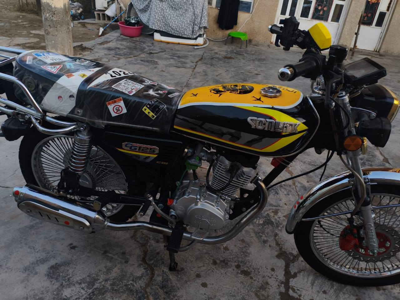 سلام عليكم دراجه تايكر 24 لبيع كل نقص مابيهه دراجه خير من الله مكاني ديالى شهربان السعر 625
وبيه مجال  والشراي بي خير ويدلل وهاذه رقمي ***********
