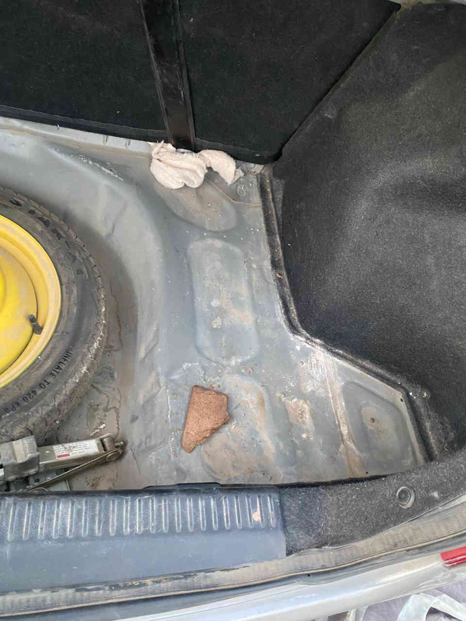 سازۆکی یابانی 2022 خلیجی.ماشیە 58 الف حقیقی.بیە اریع قطع مصبوغ  بدون دواخل ابشرط بعد مکفول من گیڕ محرک صدر تبريد تايرات.رقم دولي لحد 2030سلێمانیە.عنوان. .کفری.کلار.سعر.75..ر.م...***********
