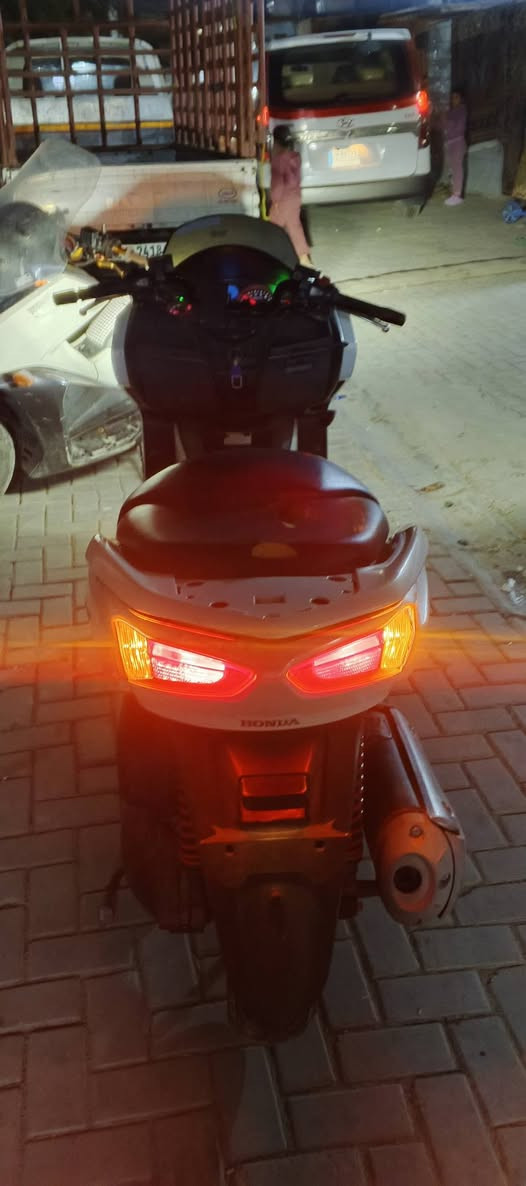 فورزه صفر 12 دراجه رمبه متروكه صار فوك السنه بعده حال الوكاله بيها شخوط بل بجم موضح بل صور رقمي *********** بغداد, العراق
