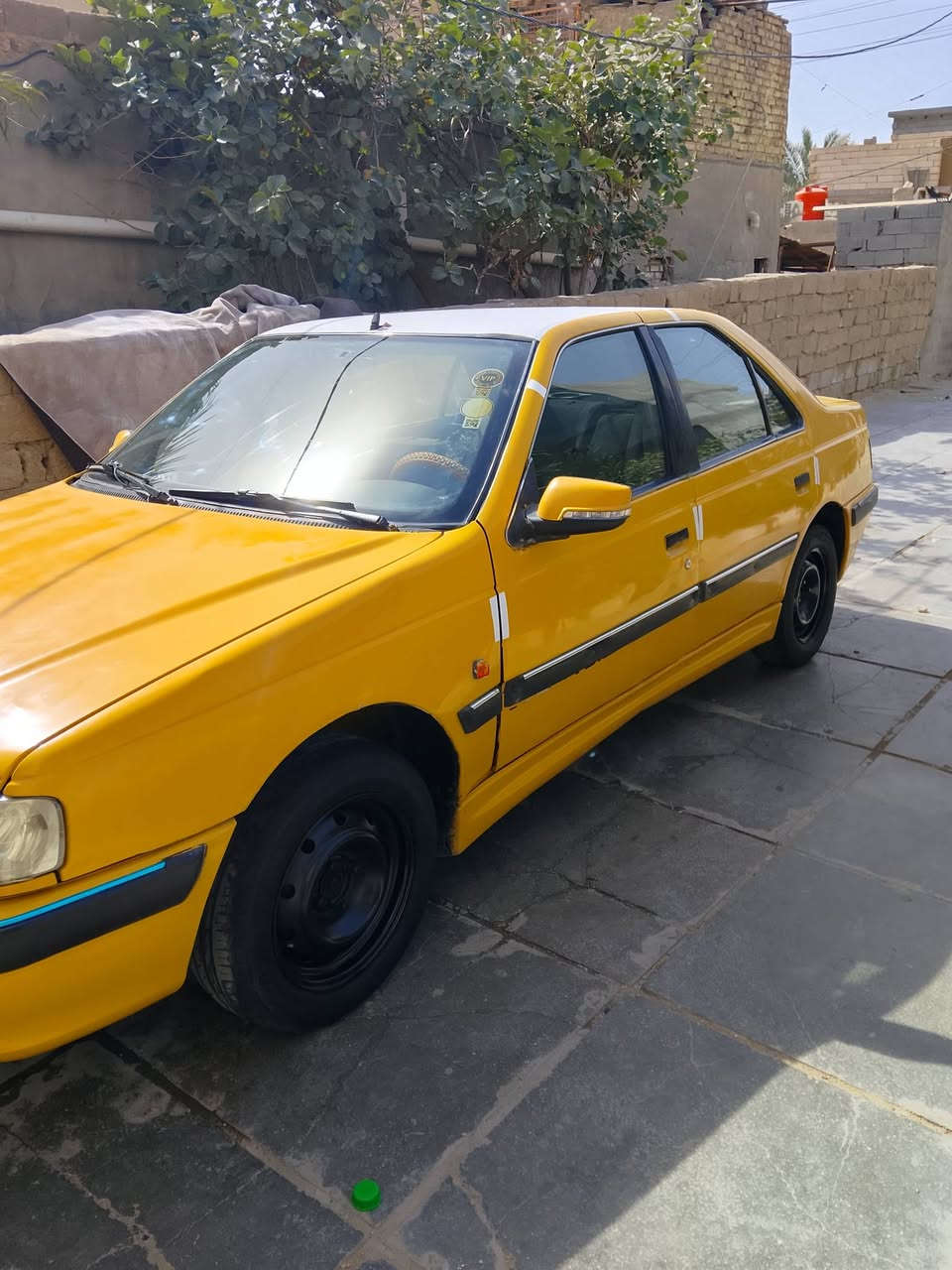 بيجو بارص مكينه كير وتبريد خير من الله سنويه صاقطه بدي شوف العين سياره جاهزه اي نقص  ما بينهه مكاني البصره الكرمه السعر 30 ***********
