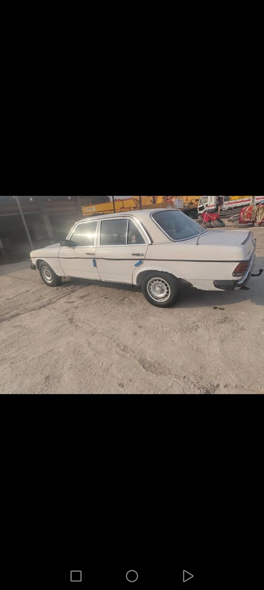 السلام عليكم لبيع مارسدس ابو جحيل مكين وكير حدادي تخم تاير كهربائيّ تبريد ثلج تخم  سيار جاهز وخير من الله حلين سلفه عاطل بيه مكين وكير بطه سعر ١٣
مكان سيار كربلاء 
***********
