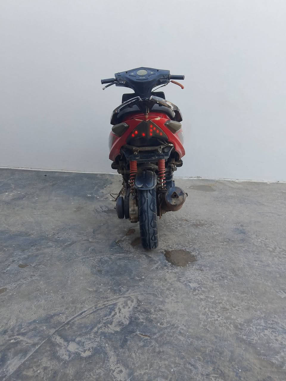 السلام عليكم دراجة ماكس نـمر للبيع
الموديل 21 كهربائيات شغالات نضافة الماطور 70٪ 
ماطور نشط خير من الله السعر 200 وبي مجال شي بسيط


**إذا كنت صاحب هذا الإعلان وتريد حذفه لأي سبب، رجاءا أرسل رسالة إلى الدعم الفني**