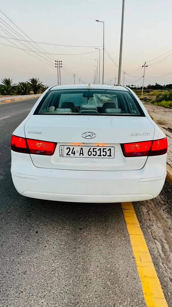 للبيع سوناته موديل 2009 امريكي 
محرك 2400 دوش لا تنقيص ولا تبخير
رقم دهوك سنويه جديده 
تريد تحويل تريد وكاله  
تخم تاير جديد صدر امامي اخلفي جديد 
بيه ثلاث قطع صبغ بدون دوخل 
تبريد ثلج سياره جاهزه من كلشي 
السعر 105 وبيه مجال 
باقي التفاصيل على هاذه الرقم 
***********
