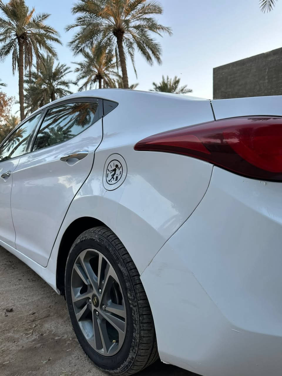 النترا خليجي 2015  مواصفات فتحة بالقمارة مري شفط تبريد قطعتين  كشنات جلد حادثها كما موضح بالسونار  لوحات الجديدة سيارة كاملة صدر خير من الله محرك 1800  كير مكفول  وكلشي موضح بالسونار  حتى تخم تايرات جدد وقبل كم يوم ادامة فيت بم والبلكات سعرها 110$ مكاني كاظمية جكوك 

رقمي ***********
