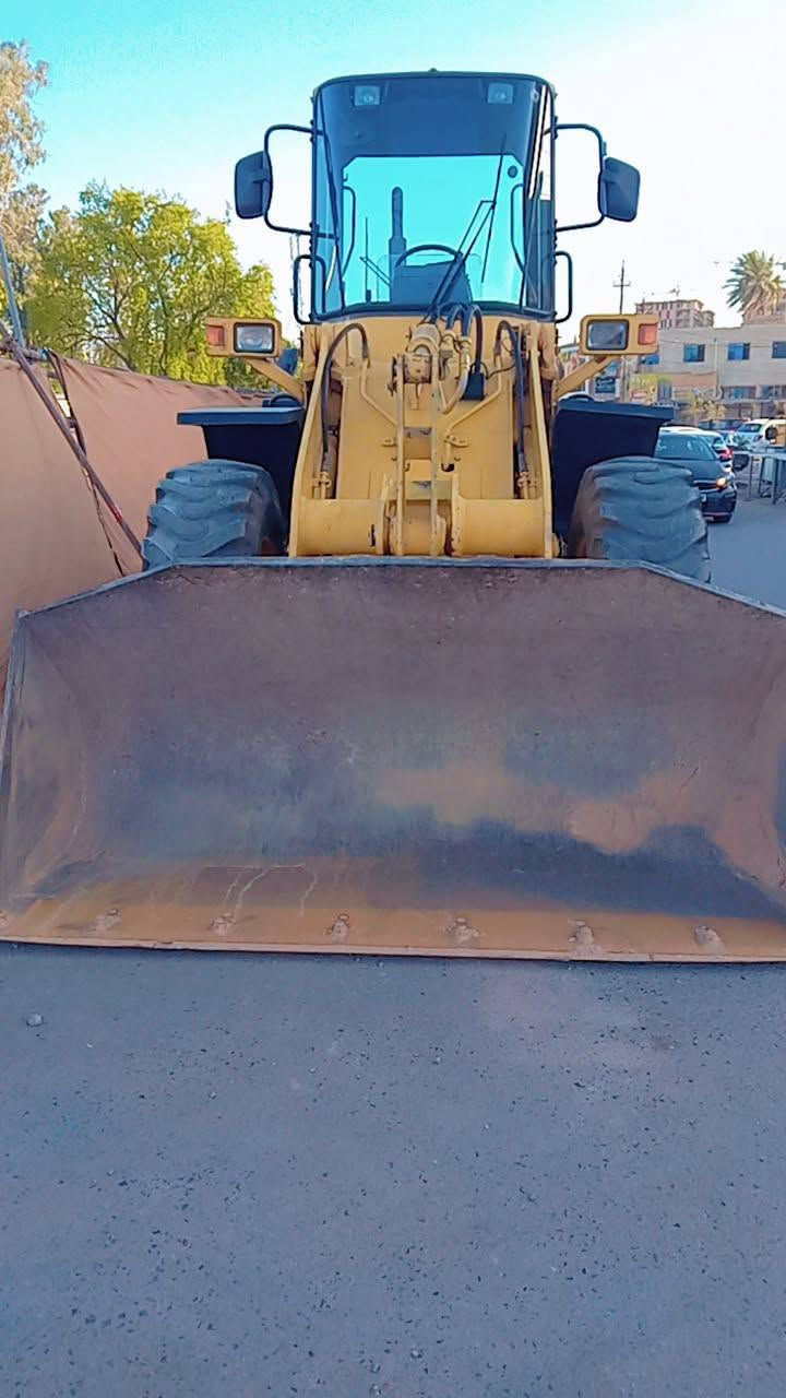 شفل كوماتسو حجم ١٠٠ اربعه سرندر
للبيع ،، بغداد الكاظميه ،، ***********
