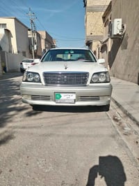 كراون ملكه • ٢٠٠٣ • نجف