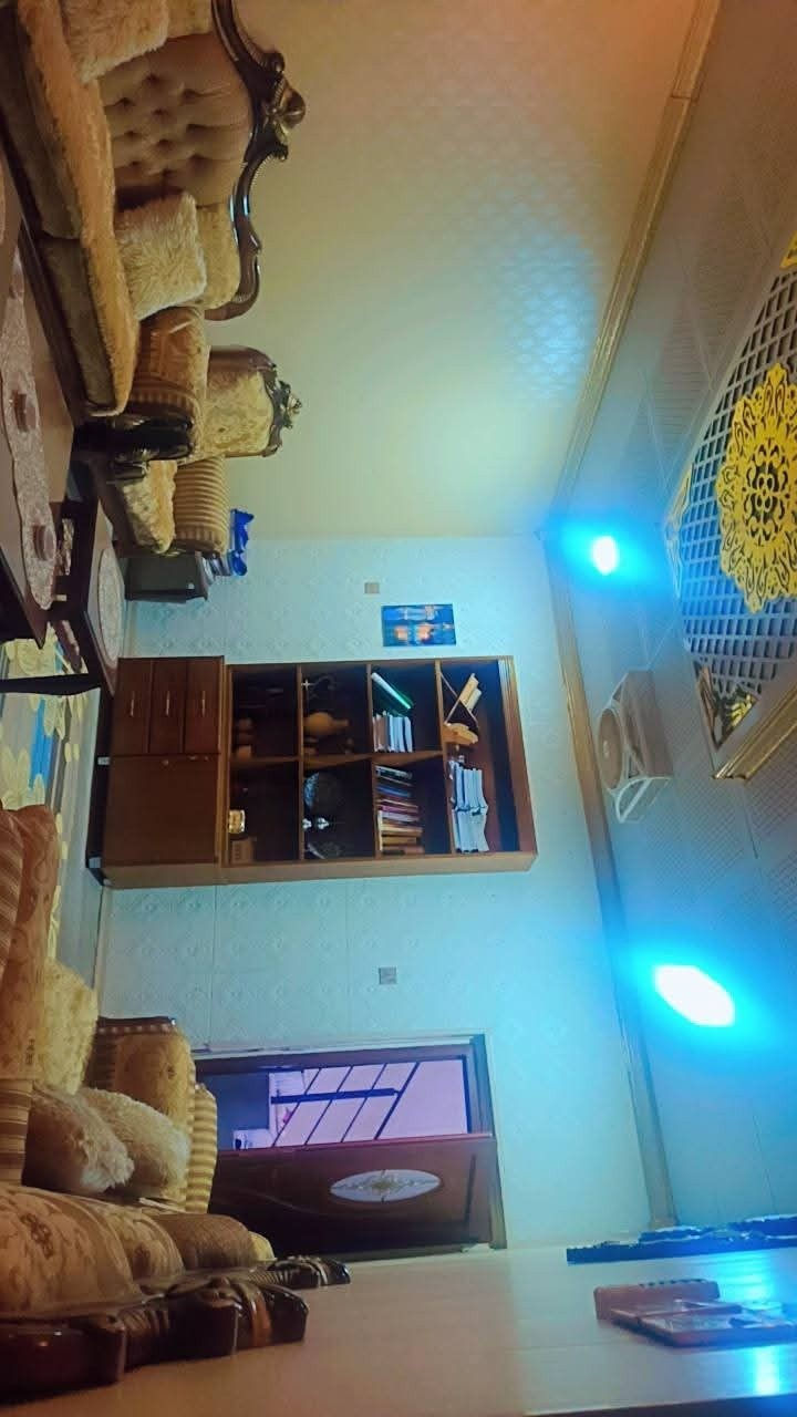 اعلان رقم (2154)
بــسم اللّــه ألرحــمن ألــرحيــم
#دارللــبـيــع  طــابــو صــرف بسعر مميز جدآ

#مسـاحـة 200متر    واجهــة  10✅  نــزال  20

   

#مـوقــع كركوك اسواق انور قرب صيدلية الكواكب 

#محــتويات الــدار✅ طابقين
كراج حديقه استقبال مطبخ هول غرفة نوم 2 صحيات 
ارضيه طابق اول صب 
طابق ثاني بناء حديث  استقبال مطبخ غرفة نوم ٣  صحيات عدد ٢ 
ارضيه طابق ثاني سيراميك 

#الســعر 138 مليون مع المجال

#عنوان المكتب 

مكتب هبه للعقارات في كركوك سايدين المواد الغذائية قرب مول حجي زياد ومقابل صيدليه ضحى عدنان 

نستقبل جميع عروضاتكم السكنيه والتجاريه في كركوك 💯والترويج لها عبر الصفحه الخاصة بل مكتب


**إذا كنت صاحب هذا الإعلان وتريد حذفه لأي سبب، رجاءا أرسل رسالة إلى الدعم الفني**