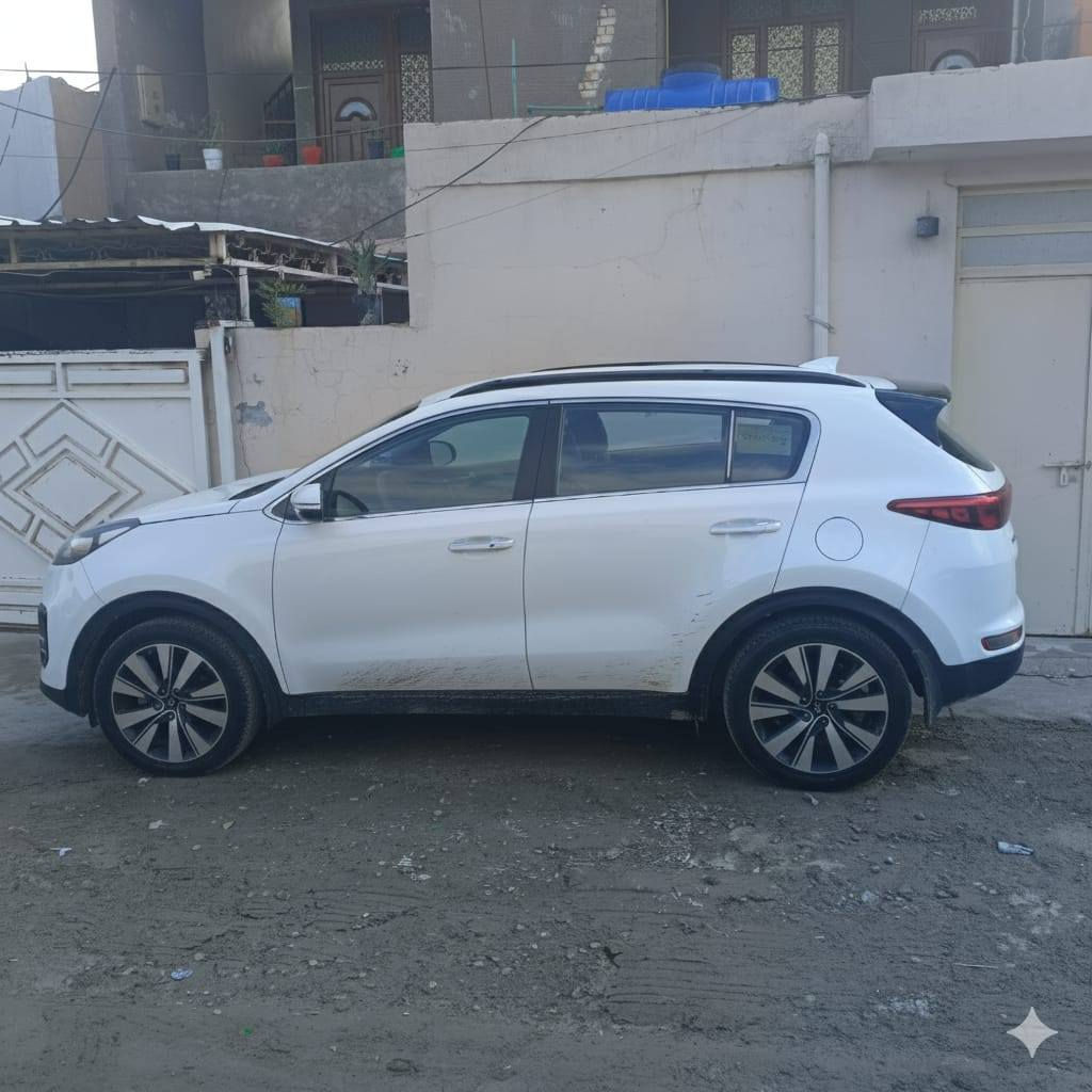 السلام عليكم 
كيا سبورتج 2017 البيع السياره دخلت العراق خليجي صار عندي حادث داخل العراق تبديل باب الصندوق ب البلادي و القماره بارد بس الحافه مالها الصدر وكاله كير بريك التايرات جدد خير من الله تبريد قطعتين اشاير ب المري السياره خير من الله بس محتاج وريد ابيعها*********** بعقوبة, ديالى
