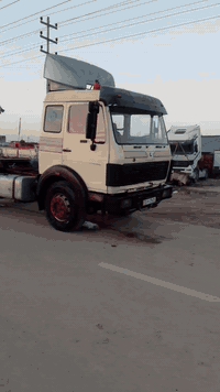 سلام عليكم سياره للبيع موديل 87محرك 35 كير 130 السعر 140 للاستفسار ***********
***********
