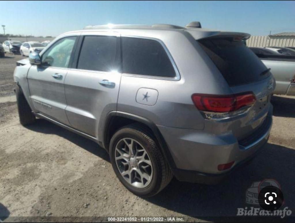 جيب شيروكي لاريدو
الموديل : 2021 . (وارد امريكي) 
مثل ما موضح بالصور
ماشية حالياً 107 
المحرك : V6.  3.6L .
رقم بغداد بأسمي
المواصفات :
* فتحة
* شاشه كبيرة 
* المقاعد الامامية كهربائية مع الجلد والتدفئة
* نقطة عمياء .
* ويل قياس 20 انج .
* مقود السائق من الجلد  . 
* تدفئة ستيرن . .
*السيارة ماشية 12 الف ميل 
* مصابيح امامية زنون . 
* كشافات ضباب بروجكتر زنون . 
* تشغيل عن بعد .
* صندوق كهربائي .
* حساسات خلفية .
* كاميرا خلفية .
* مرايا متحسسه للضوء العالي .  
* بلوتوث تلفون . 
* محدد سرعة . 
* نظام تشغيل واطفاء اوتماتيكي للمحرك للتوفير من صرفالوقود . ( Auto Start System ) .
* نظام بريك اوتماتيكي ( Auto Break System ) الخلفي
وبعد بيهة هواي مواصفات
السعر 27 وبيهة مجال بسيط
للاستفسار
***********