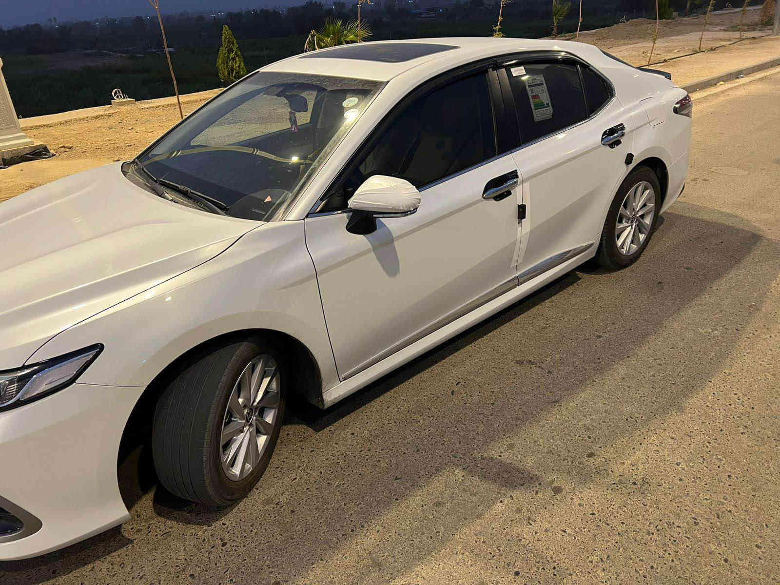 تويوتا كامري 2024 فئة GLE 

الفول بالخليجي وكالة سيد نهرو 

كفالة عامة  

————————————

 خليجي 

السياره زيرو على وضع شركة

ماشية 25  الف  كم 

الموديل 2024

 سعة المحرك 2.5

 حساسات أمامية 

 حساسات خلفية

 لايت زينون + LED

 كشافات 

 سلايد رووف  

 ويل كب 18  

مفتاح التشغيل بصمة 

 شاشة 

 كاميرا دوارة 

الانارة الداخلية LED

المقاعد لون أبيض

  مقعد السائق كهرباء 

مثبت السرعة Cruise

 المودات والأوامر الصوتية

 أوضاع القيادة  Drive Mode 

 حساسات ضغط اطارات 

 قطعتين تبريد

 هاند بريك كهرباء 

‏  ABS

‏ Auto Hold  أوتو هولد

 نظام مانع الانزلاق

 اشارة في المرايا الجانبية قابلة للطي كهرباء 

 مخرج منفذ الطاقة 

وكل غراضها الاصلية مال الشركة موجودة 

 رقم اربيل 

مكان السيارة تكريت 📍

السعر 265 قفل 

رقم الهاتف ✔️

*********** تكريت
