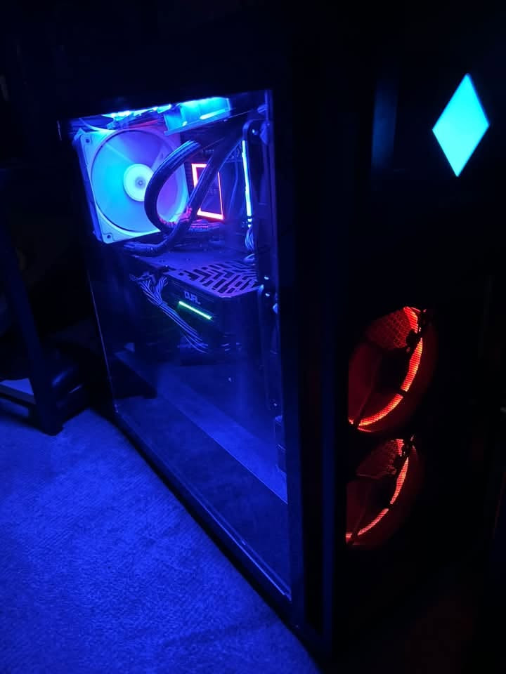 للبیع
hp omen 40L

i7 12700K

rtx 5060ti 8Gb 

ram 16gb 3733mhz

1tb nvme gen4 7200rpm

ssd256 sata 3

psu 750+80 GOLD 

motherboard:   hp 8719

liquid cooler 360mm ( omen + coolermaster )

الضمان: ضمان حقيقي وشامل لكل قطعة لمدة 6 أشهر كاملة.كرت الشاشة: شبه جديد، تم شراؤه منذ أسبوعين فقط.المعالج: قوي جداً، يتفوق في الأداء بفارق كبير على معالجات i7 12700KF و Ryzen 7 5800X3D.السعر: 1100 دولار (نهائي/قفل)


**إذا كنت صاحب هذا الإعلان وتريد حذفه لأي سبب، رجاءا أرسل رسالة إلى الدعم الفني**