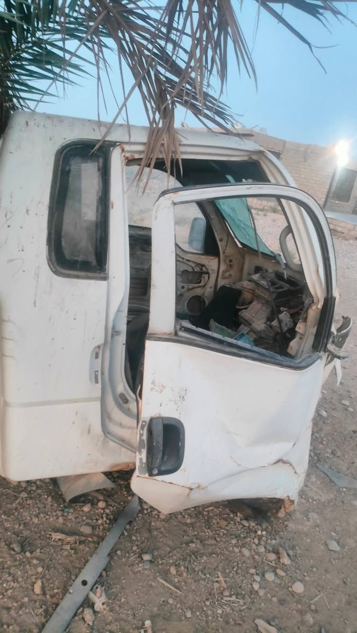 قماره للبيع
دشبولها وستيرن موجود
باب السايق كامل ما ناقصه شي
سعرها 500 وبيها مجال
مكاني مكيشيفه
***********
