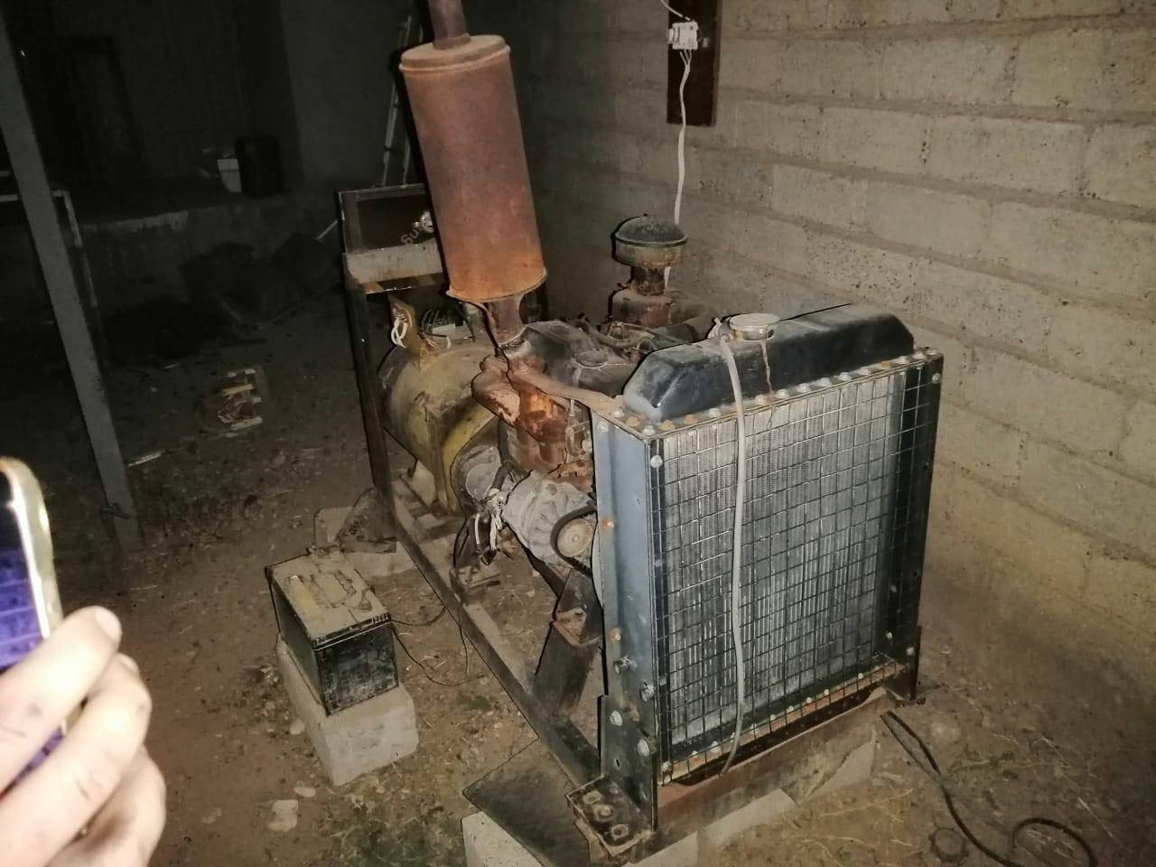 مولده كيا300عادي لانفخ ولا صرف جنيتر جديد 120امبير 12ورقه بي مجال لاستفسار الاتصال على الرقم ***********
