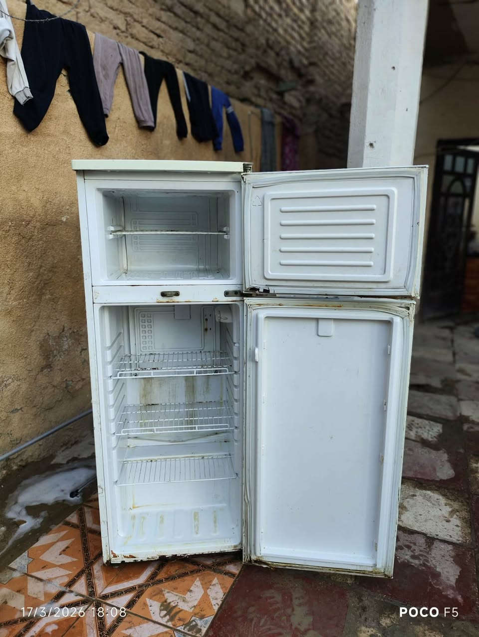 ثلاجه شغالة تبريد وفريز
تشتغل وطنية و مولدة
السعر 100 الف وبيه مجال بسيط...
مكان حلة شارع طهمازية . خلف مول اهل الخير الاول..


**إذا كنت صاحب هذا الإعلان وتريد حذفه لأي سبب، رجاءا أرسل رسالة إلى الدعم الفني**