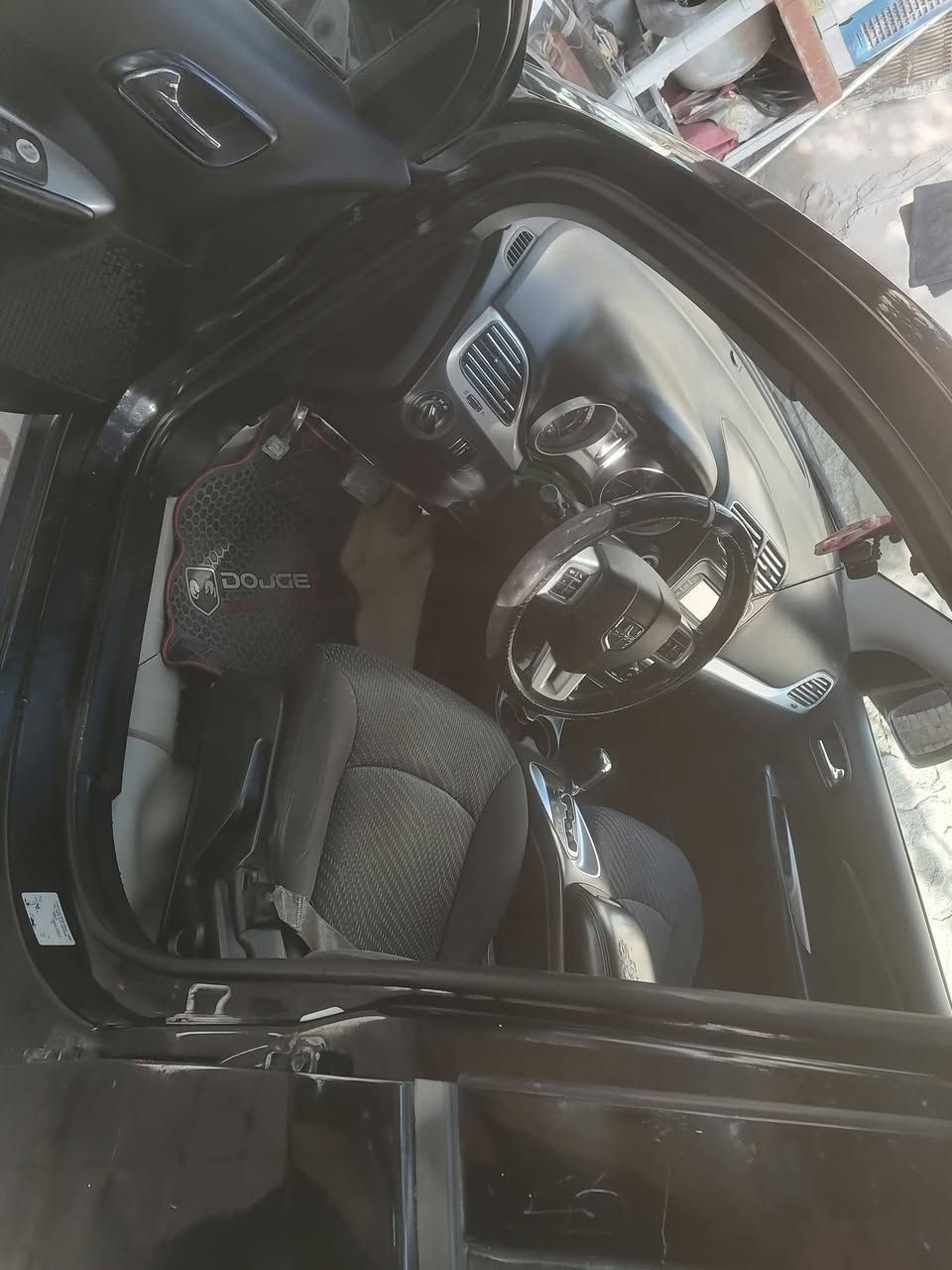 سلام عليكم جورني 4 ستندر 7 راكب 3 قطع تبريد مديل 16 بسمي اضرار بدون دواخل وارباك سليم كلهن ما طاكات طابوكه جديده ناصريه سكان لصناعي تلفون *********** لسعر ب 115 مجال قليل رقم جديد وسنويه جديده وهزه جديده صارلها 10 تيام من حولت
