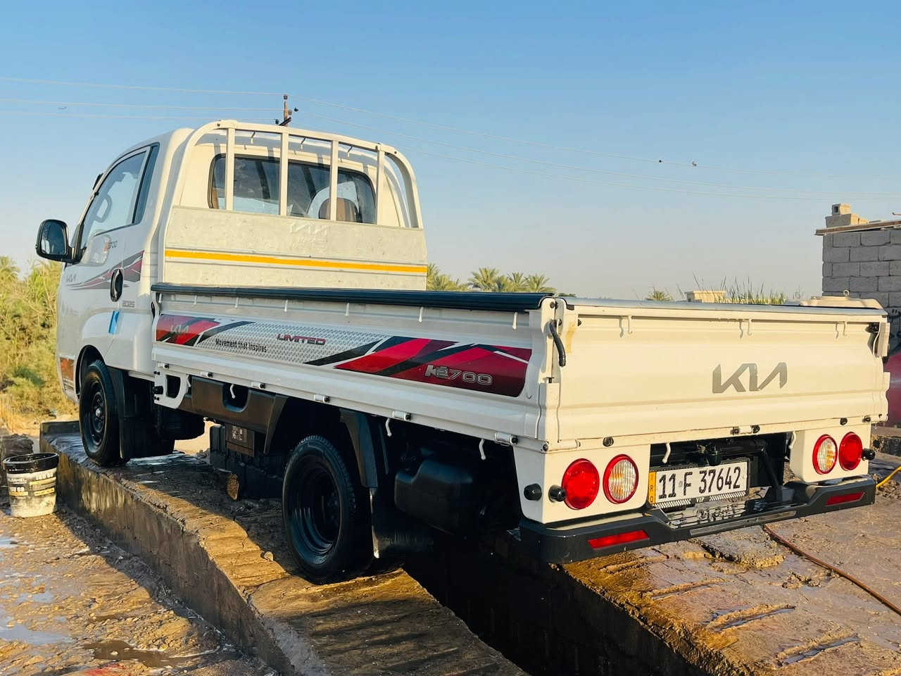كيا موديل٢٥كفاله عامه ما عده الغد فقط السياره رقم بغداد بسمي تحويل مباشر مدوشمه ارضيه ماشيه٣٥سعرها ١٥٨وبيعا مجال مكاني كربلاء


**إذا كنت صاحب هذا الإعلان وتريد حذفه لأي سبب، رجاءا أرسل رسالة إلى الدعم الفني**