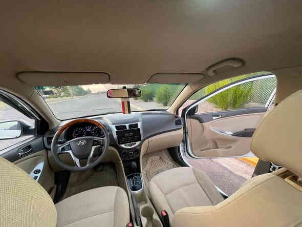 اكسنت 2013 خليجي مكفوله كفاله عامه  عل وضع الشركه. محرك 1600 دوش. ماشيه  155 مراوس بكامري 2008 و 2009 و 2010.  السعر 110   للتفاصيل اكثر اتصل ***********/ ***********
