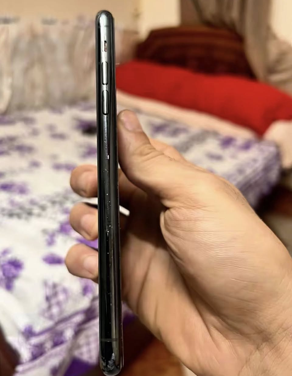 11برو ماكس فول نضافه.
بطاريا 100 مبدله اصليه 
السعر 375 موصل حي التعليم


**إذا كنت صاحب هذا الإعلان وتريد حذفه لأي سبب، رجاءا أرسل رسالة إلى الدعم الفني**