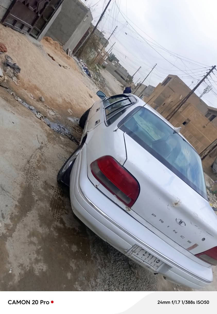 السلام عليكم سياره برنس فراشه اللون ابيض ثلجي 
بغداد مشروع وطني 
تحويل ثاني يوم سياره مقفوله كفاله عامه من كل شيء عدد تبريد مو شغال 
محرك جير مقفولات 
مكان السياره ابو غريب الحصوه والنصر والسلام منطقه 6 000 سعر السياره 33 وبيها مجال للشراي اتصل على الارقام ***********
***********
