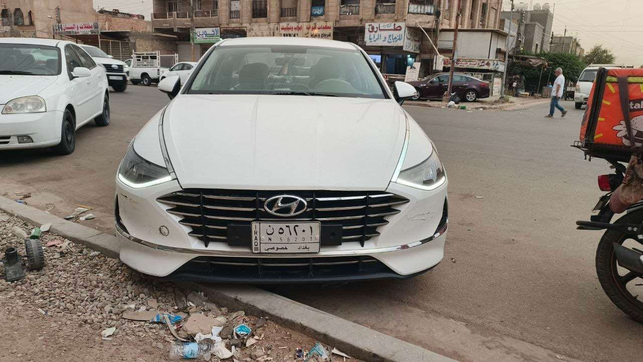 سوناتة موديل 2020 مكينة 2500 دوش خليجي حادث صاير بالبنيد سونار مرفق قديم سونار المندلاوي السعر 145 وبي مجال قليل مطلوبة سنة للمصرف استقطاع الكتروني الساحبها جندي استقطاع من راتبة مباشر وطالعة من المصرف سنة 2022 سنة وتتحول بأسمك العنوان بغداد 
رقم الهاتف *********** بغداد, العراق
