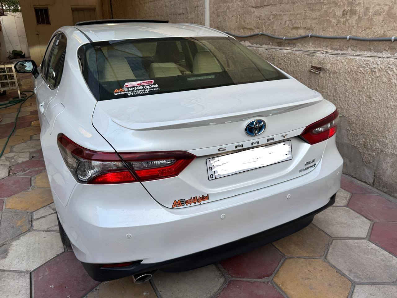 السلام عليكم 
للبيع: تويوتا كامري 2024 – عبد اللطيف جميل
الموديل: 2024
الممشى: 15,700 كم
الفئة: فول كامل GLE
الوارد: خليجي (عبد اللطيف جميل)
يوجد طخه خفيفة جداً بهلال الجاملغ خلف السائق،     
 مثل ما موضح بالصور.
السيارة نظيفة جداً استخدام شخصي وكل شيء على 
الفحص
لمعرفت باقي التفاصيل الاتصال بالرقم 
الموقع: بغداد – المنصور، الداودي
📞 رقم الهاتف: ***********
