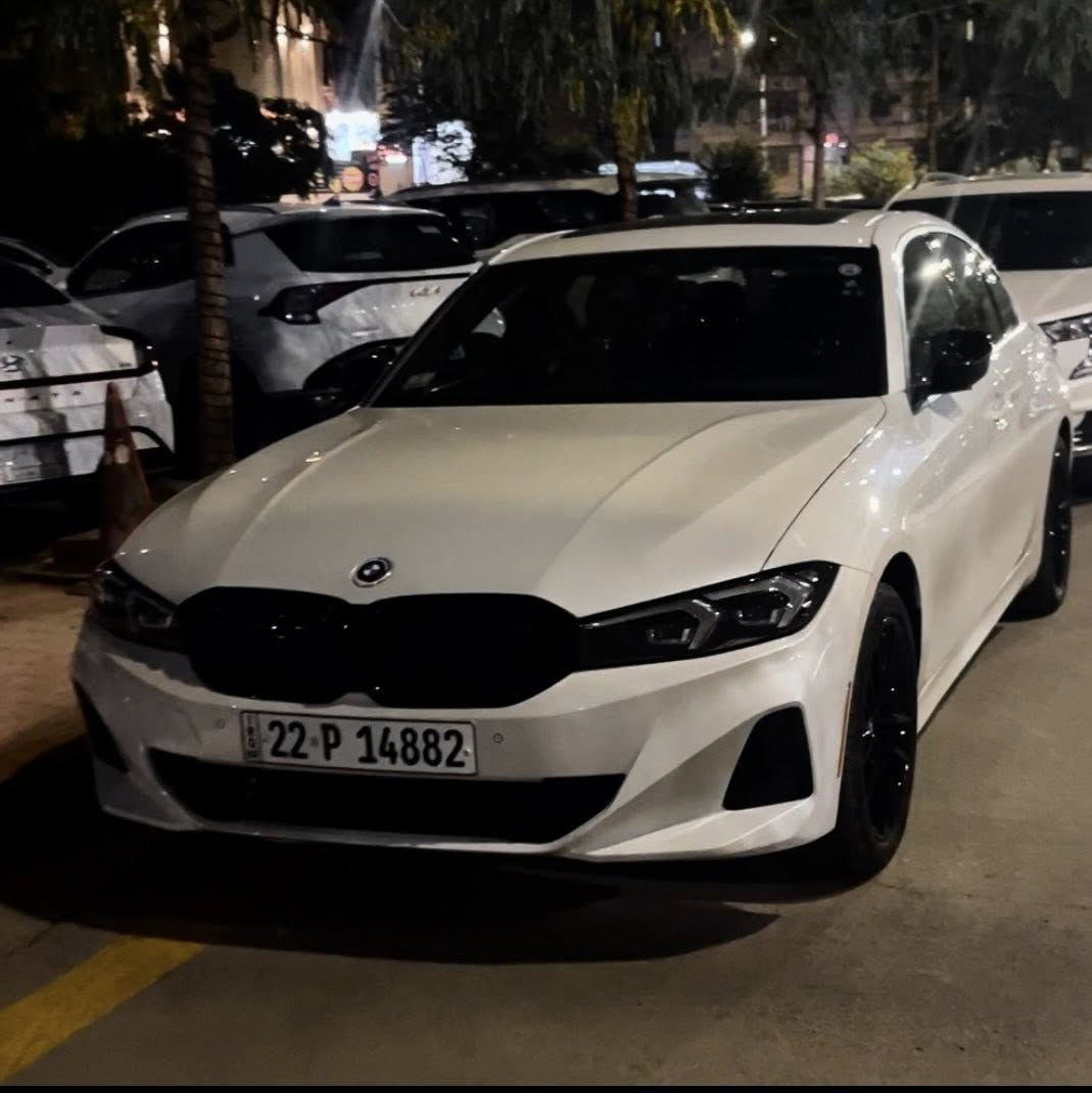 السلام عليكم
BMW 330i x-drive 2024

مكفولة من الصبغ والتبديل بيها فقط PDR بالمكان المحدد بالصور وصور المزاد موجودة هم

بدون ايرباك بدون دواخل

ماشية 9 آلاف ميل فقط

***********
