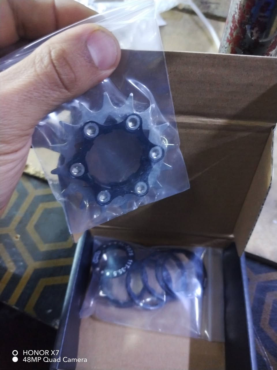 قطعه بهذا جنال سعره ١٠ مال فكسد ***********
