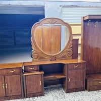 غرفة نوم • خشبية • توصيل