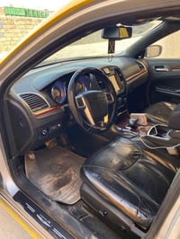 اوباما 2012 للبيع بيها قطعه واحده ضرار جاملغ خلف السائق،، الاستفسار  ا...