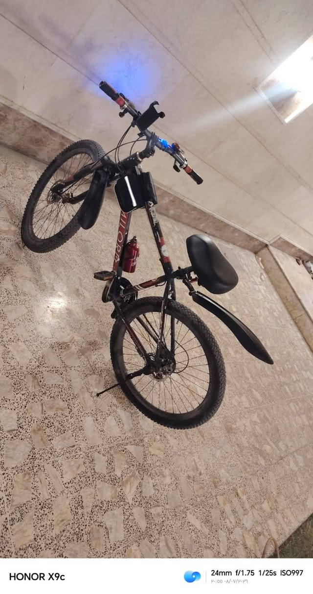 السلام عليكم بايسكل جبلي ماركه موليرد صنع في هولندا حجم 27.5 بايسكل سستم شيمانو بالكامل وكله مختم zoom بايسكل جديد الله شاهد مابي اي نقص كامل مكمل الالمنيوم بالكامل حته بوري السرج كير امامي خلفي اصلي وشغال بريكات كلهه شغاله بطيخات مزوده تزويد بلادي مكاني بغداد السيديه ***********.واتساب السعر 160 وبي مجال بسيط حك الجيه
السلام عليكم بايسكل جبلي ماركه موليرد صنع في هولندا حجم 27.5 بايسكل سستم شيمانو بالكامل وكله مختم zoom بايسكل جديد الله شاهد مابي اي نقص كامل مكمل الالمنيوم بالكامل حته بوري السرج كير امامي خلفي اصلي وشغال بريكات كلهه شغاله بطيخات مزوده تزويد بلادي مكاني بغداد السيديه ***********.واتساب السعر 160 وبي مجال بسيط حك الجيه
