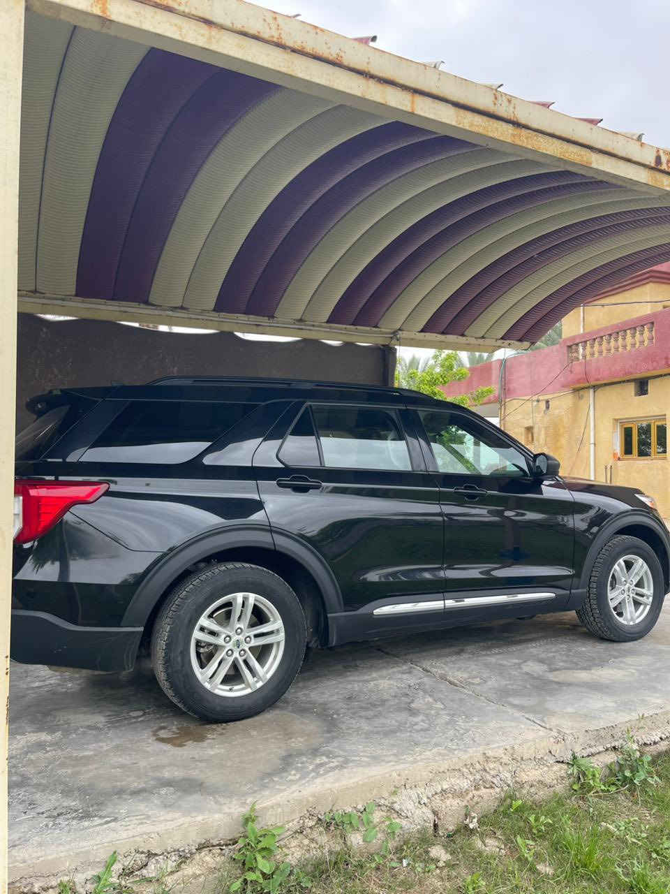 السلام عليكم
📌Ford Explorer 2023 Xlt📌

⚙️حجم المحرك 4 سلندر توربو(2.3L)

♂️عداد المسافة57 ميل 

🔷عدد المقاعد (7) راكب 

♦️المواصفات :

بصمة تشغيل 

بصمة ابواب

تشغيل عن بعد (Remote Start)

صندوق شفط كهربائي 

كشنات جلد

كشنات تدفئة+تبريد

استيرن تدفئة

سستم سماعات Bang&Olefsen

رادار أمامي(تحديد مسار)

رادار جانبي (نقاط عمياء)

رادار خلفي(تحذير من الاصطدام)

حساسات خلفية+ كاميرا

كير ماوس

اوتو هولد Auto hold

أوتو ستارت Auto start

أوتو ستوب Auto Stop

هاند بريك بصمة

تبريد مركزي 

شاشة كبيرة لمس 

Apple Car Play

Android Auto

تحكم وضعيات القيادة (Drive Modes)

مانع انزلاق+ABS

تحكمات استيرن كامله 

السعر 250$ورقه وبيها مجال بسيط 

الحادث فقط شبر صبغ بل باب خلف السايق البجم كبس بدون ايرباكات 

سياره رقم بغداد 

 الاتصال واتساب 

***********
