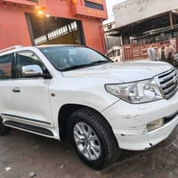 لاندكروزر • ٢٠١٠ • رقم بغداد