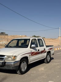 تويوتا • ٢٠٠١ • جلولاء