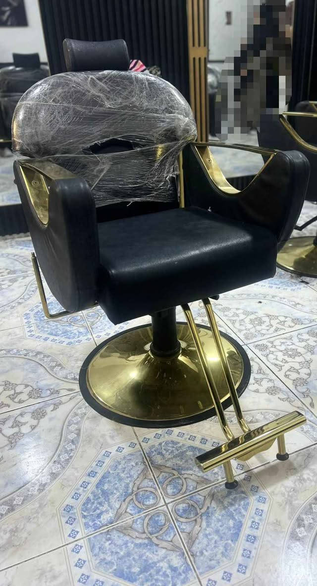 غراض حلاقه للبيع كلمن وسعره 
الاستفسار راسني خاص او اتصال
*********** كربلاء, العراق
