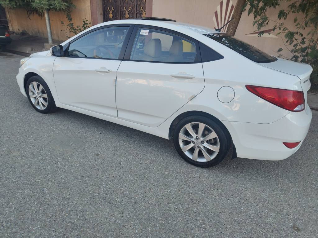 اكسنت موديل 2016 فول مواصفات
كيرو محرك بشرط مامفتوح ماشي160
رقم و سنوية جديد بسمي بطاقة بنزين 
صور فحص موجود ويا منشور مكانى كركوك سعر 118بيمجال بسيط شراي خابر رقم *********** كركوك, العراق
