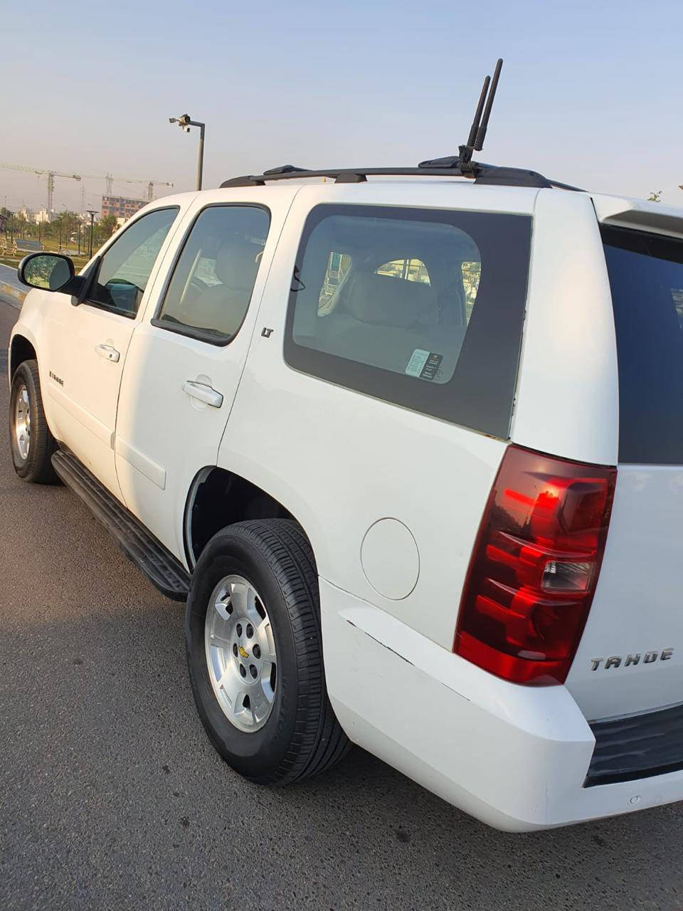 تاهو كندي ٢٠٠٨ رقم بصره سنويه باسمي
بيها بابين خلفيات مبدلات اثر خياس بدون ضربه وبيها طخات بسيطه 
١٧٠ وبيها مجال

+964 776 384 8255
